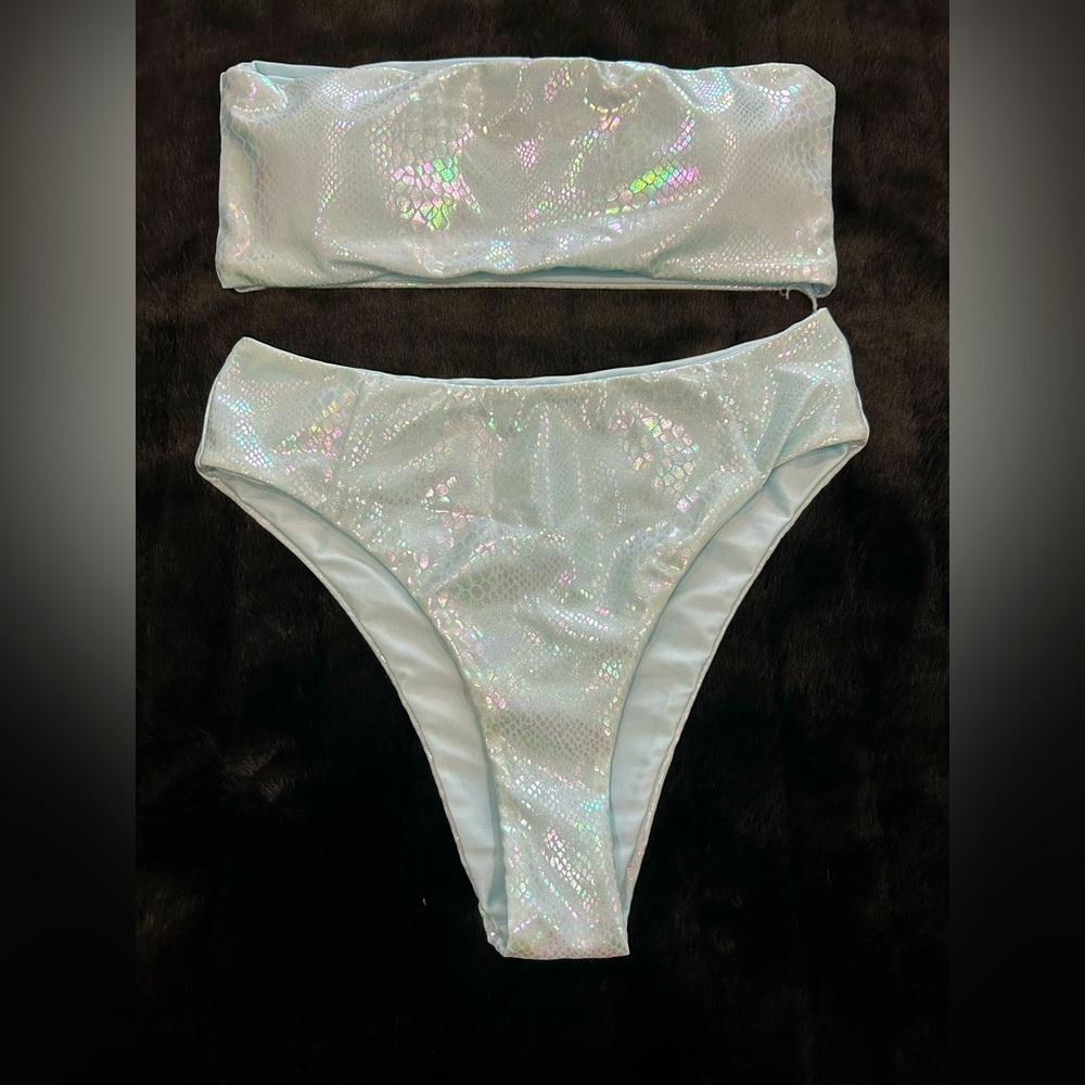 SHEIN Light Blue Iridescent Bikini. Snakeskin pattern. Padded top. Hi cut bottom